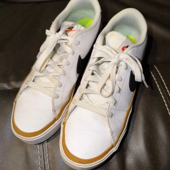 Nike | Court Legacy Sneakers, size 9 - Picture 1 of 3